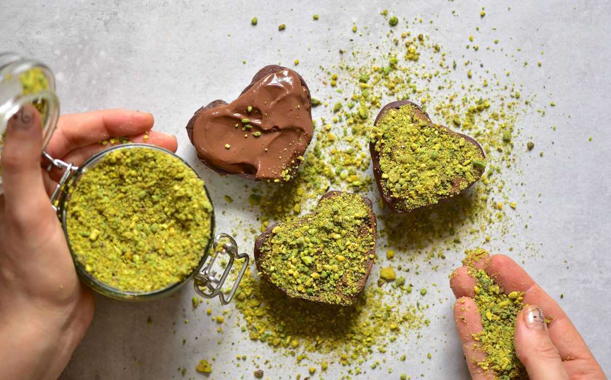Avocado Chocolate Mousse with Pistachios