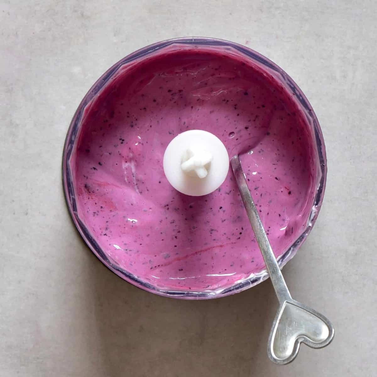 Blueberry yogurt