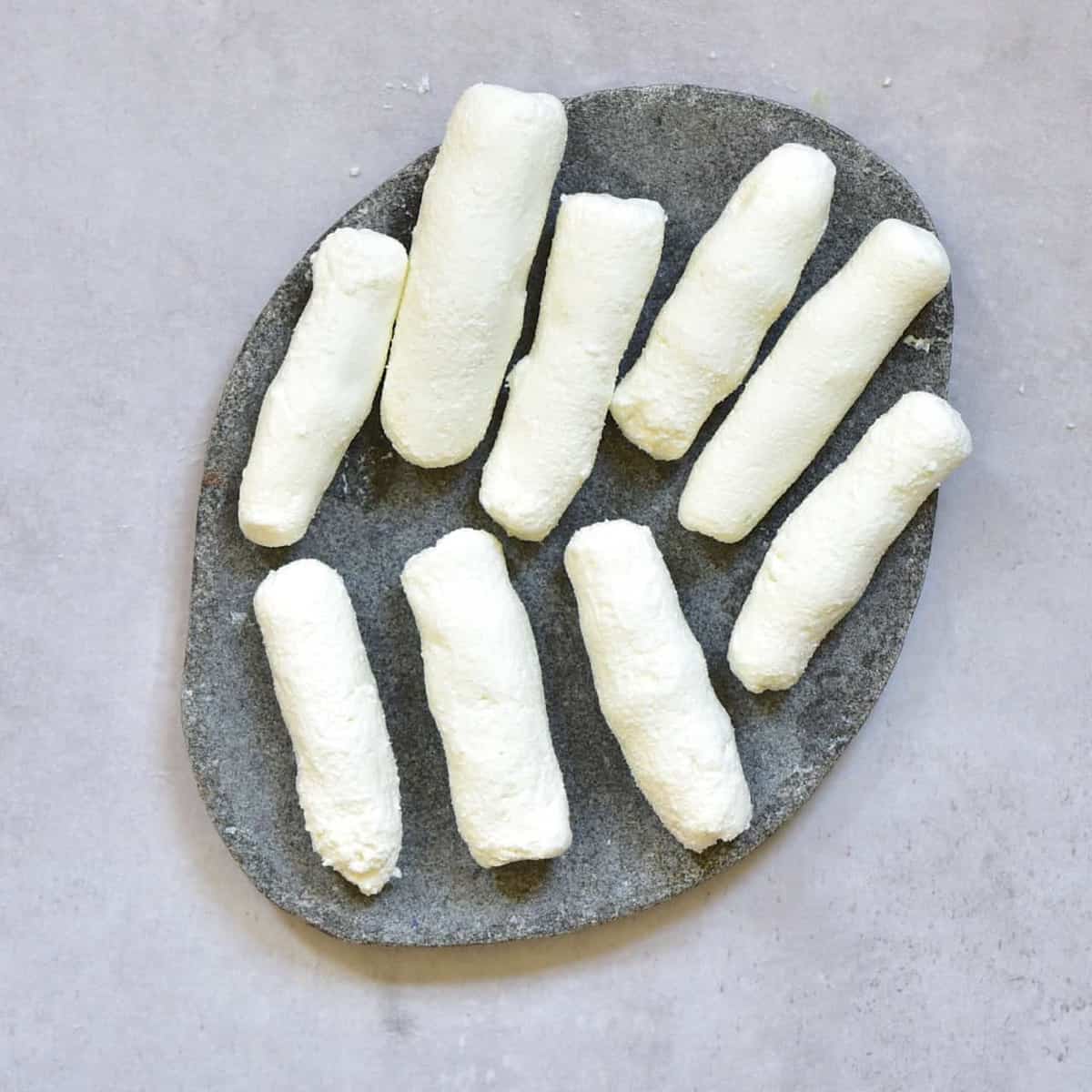 Goat cheese rolls in a plate