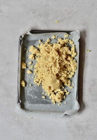 Almond flour twix base