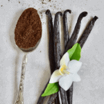how to make vanilla powder at home. using vanilla pods
