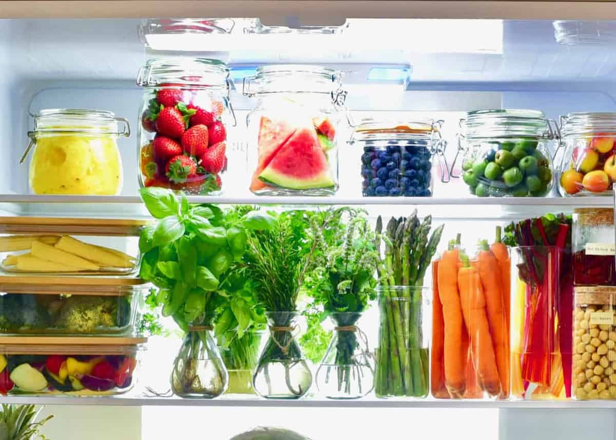 How to organise your fridge, reduce waste, plastic-free tips with food storage hacks. Upper shelves