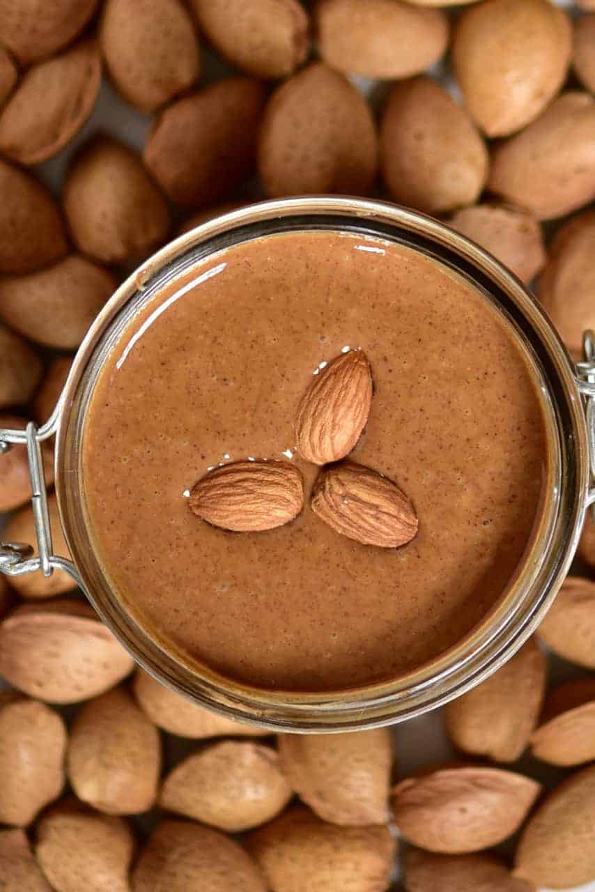 Homemade almond butter. Oil-free, vegan, refined sugar-free