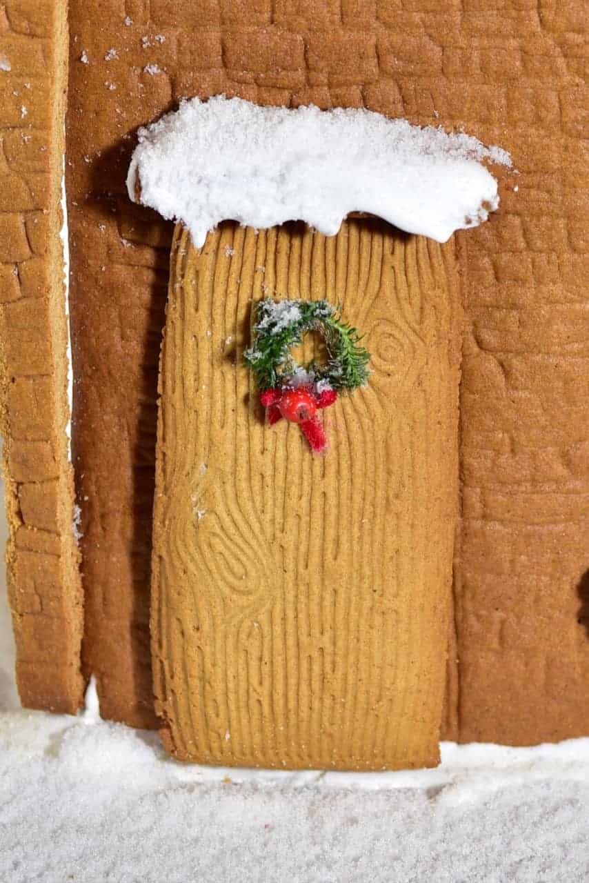 mini wreath on christmas cookie