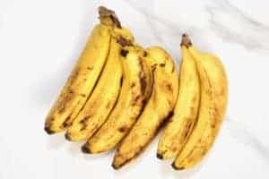 Six ripe bananas