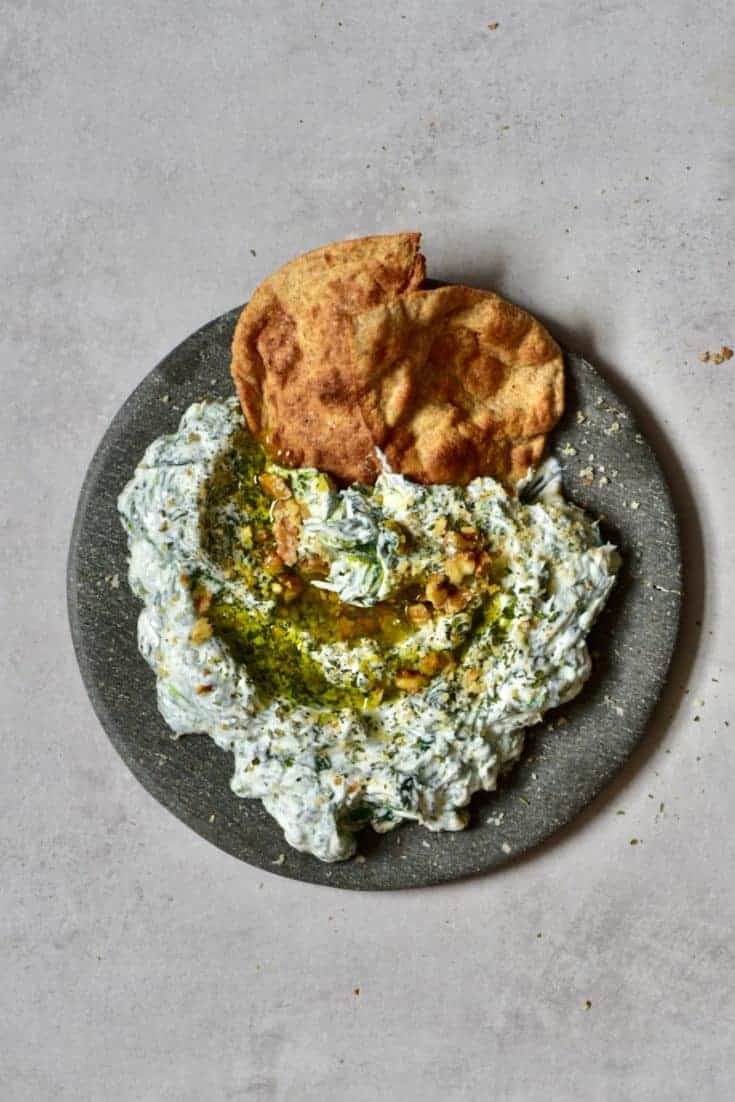 Healthy 6 Ingredient Simple Spinach Yogurt Dip (Borani) Alphafoodie