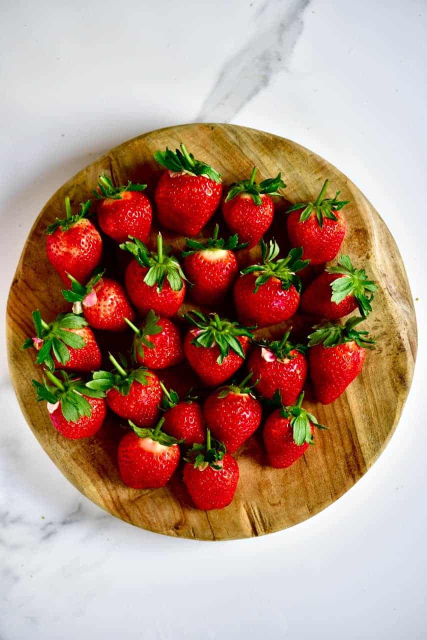 Strawberries for detox water