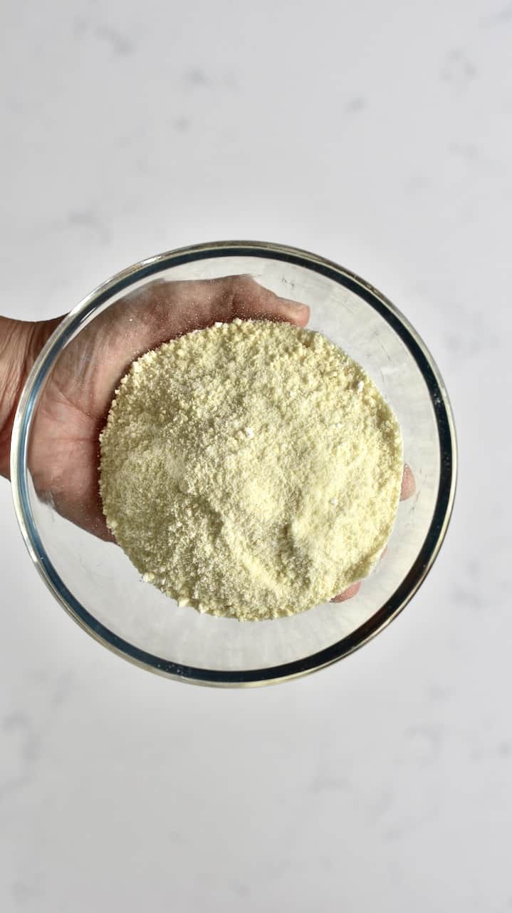 Skim har en finger i kagen hjælper How To Make Powdered Milk At Home - Alphafoodie