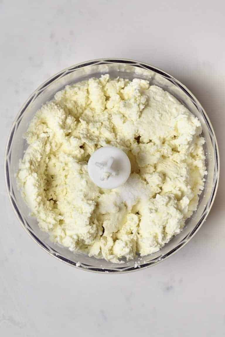 Super Easy Homemade Cream Cheese (3 ingredients!) Alphafoodie
