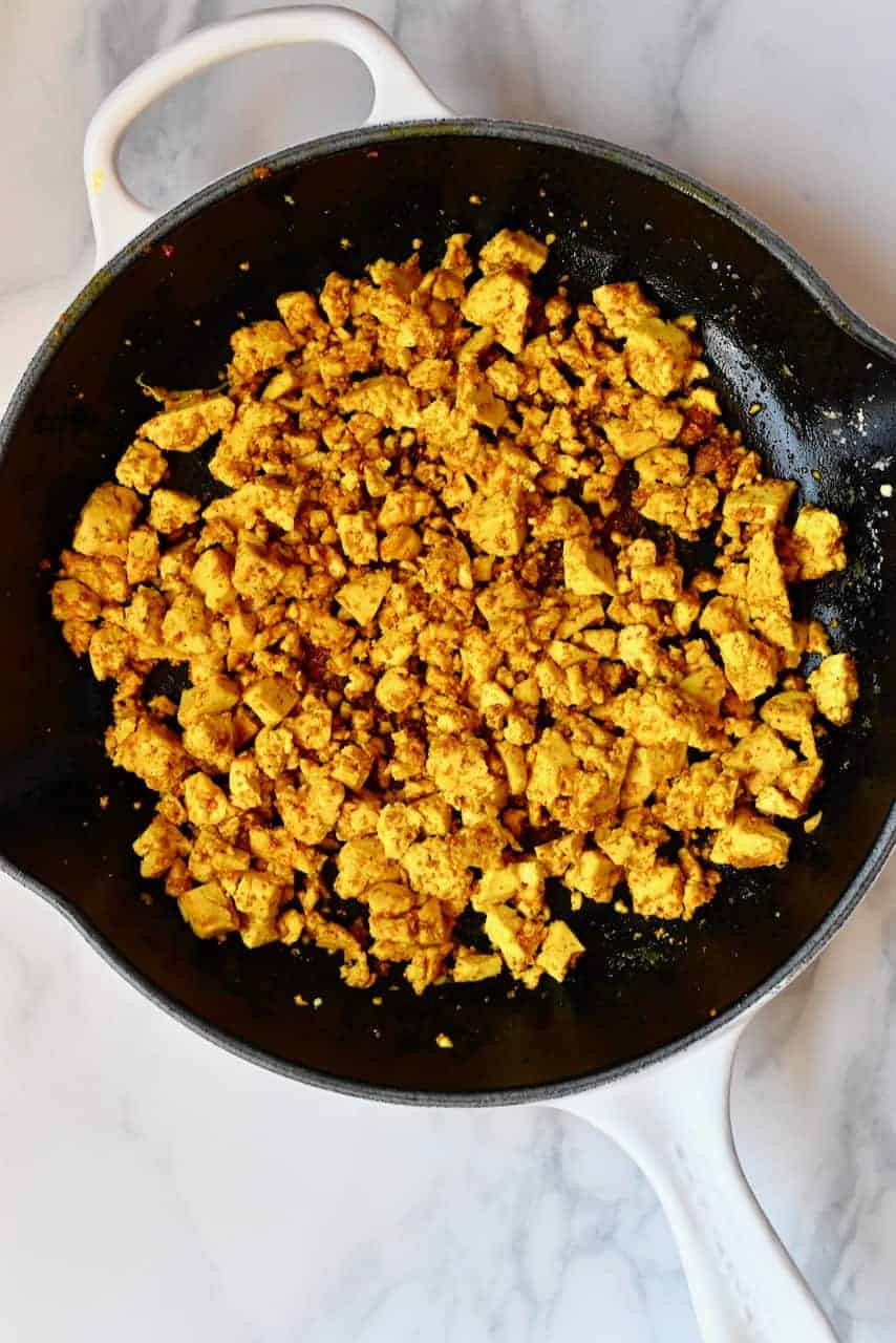 Cooked tofu and spices - easy tofu scramble