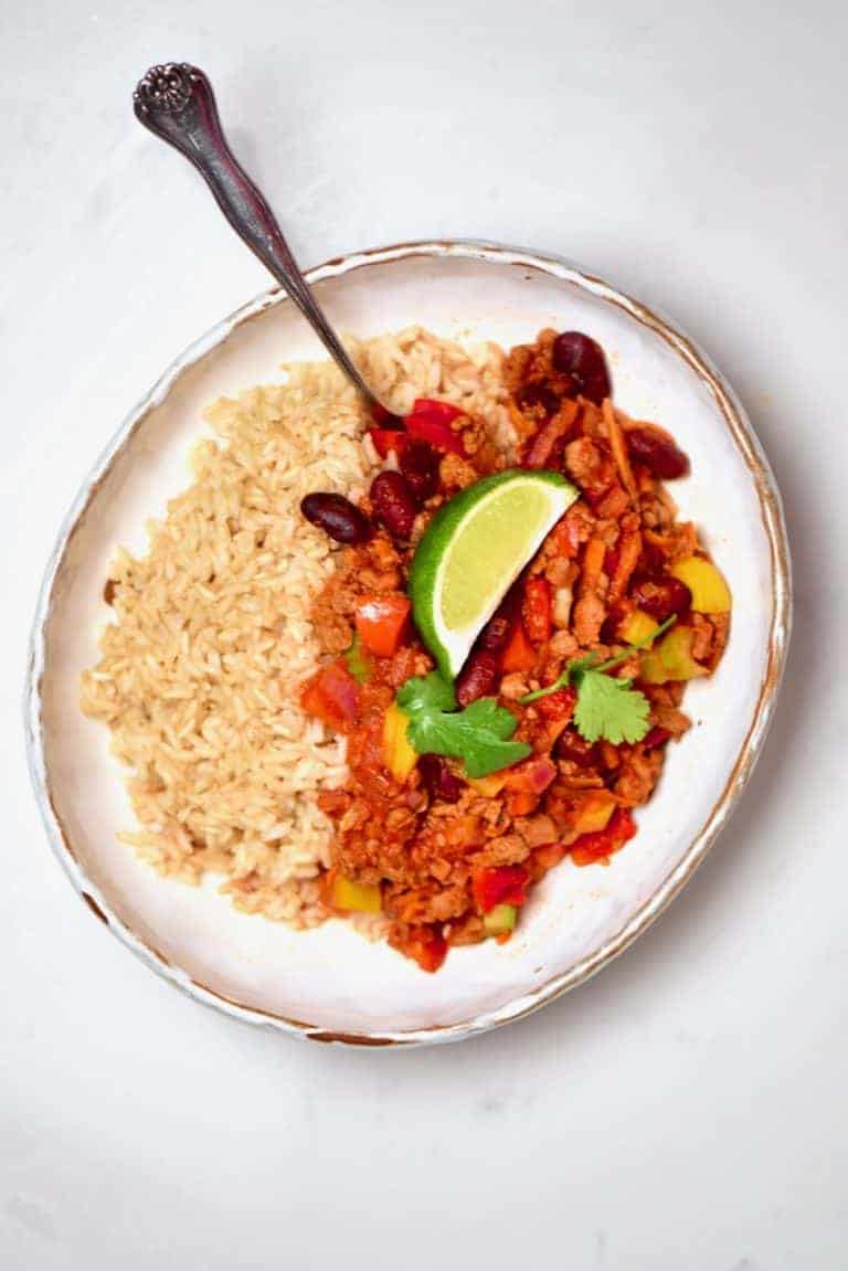 Simple Vegan Chilli con carne Recipe Alphafoodie