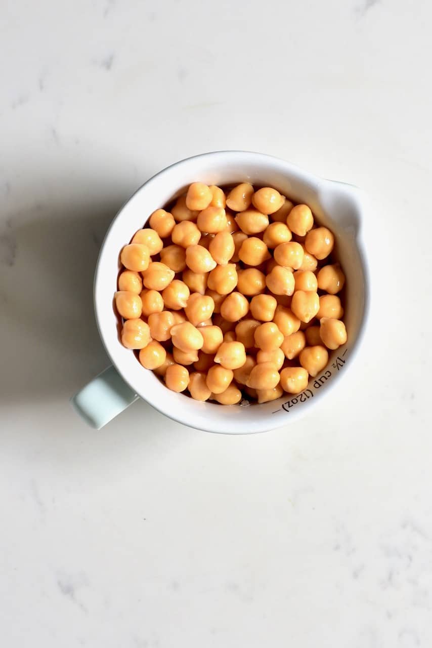 Half cup of cooked chickpeas