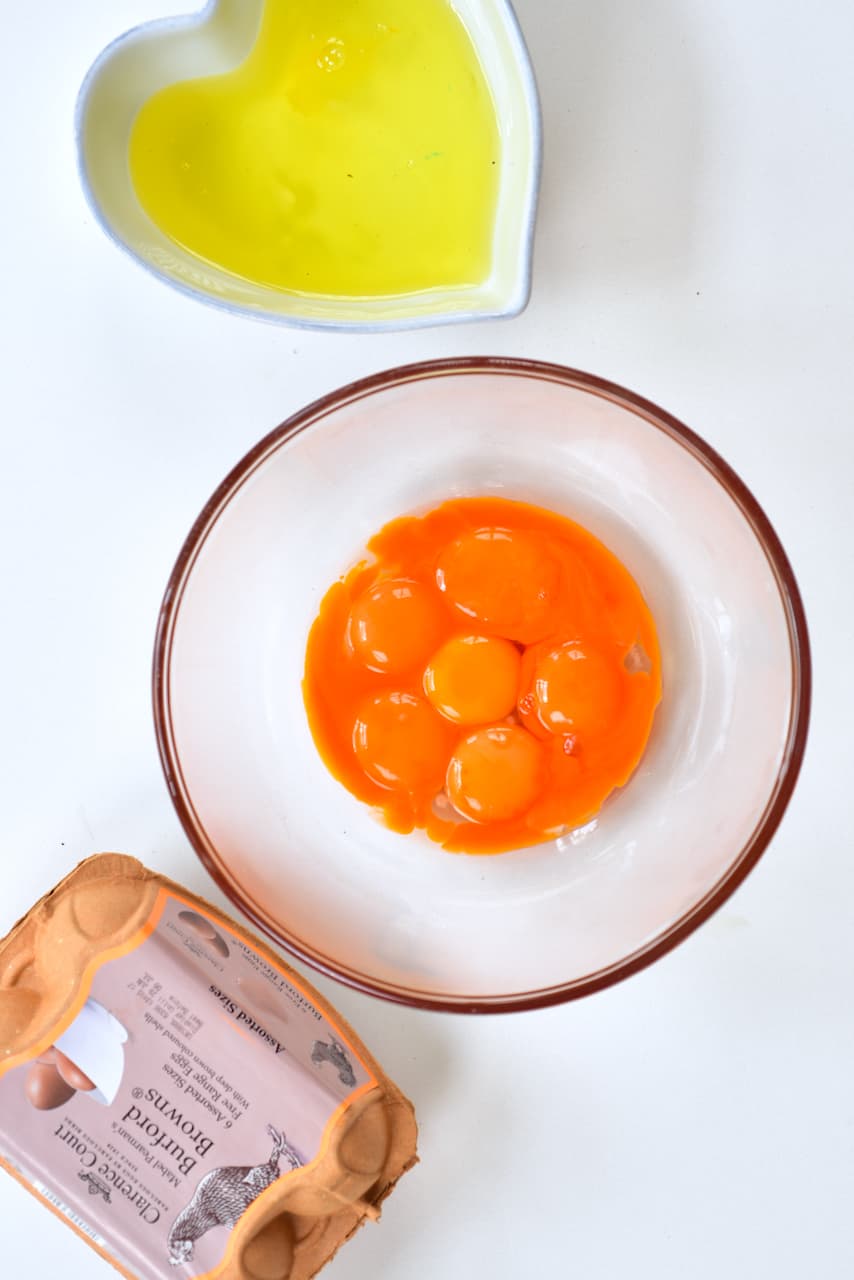 Separating yolk from egg white