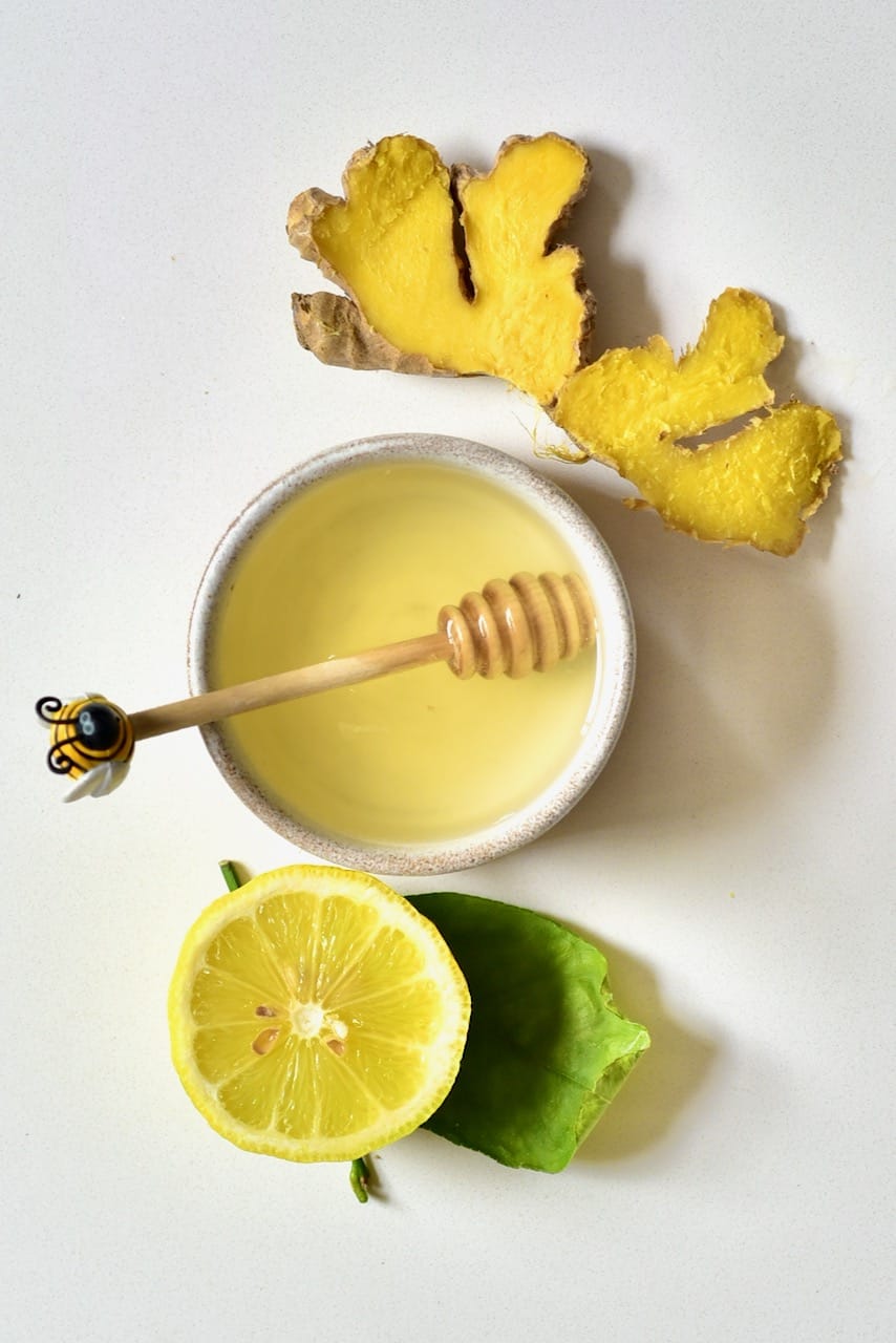 lemon ginger tea with honey