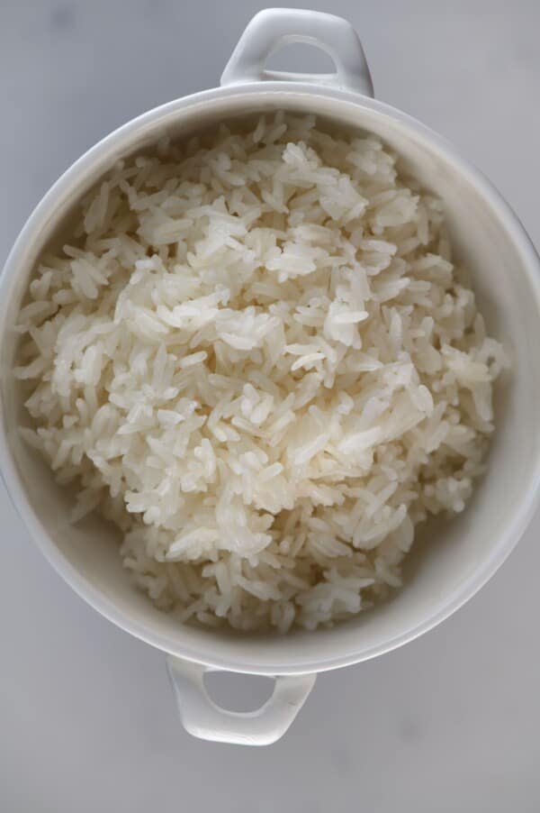 Fluffy Perfect Jasmine Rice (Stovetop method) Alphafoodie