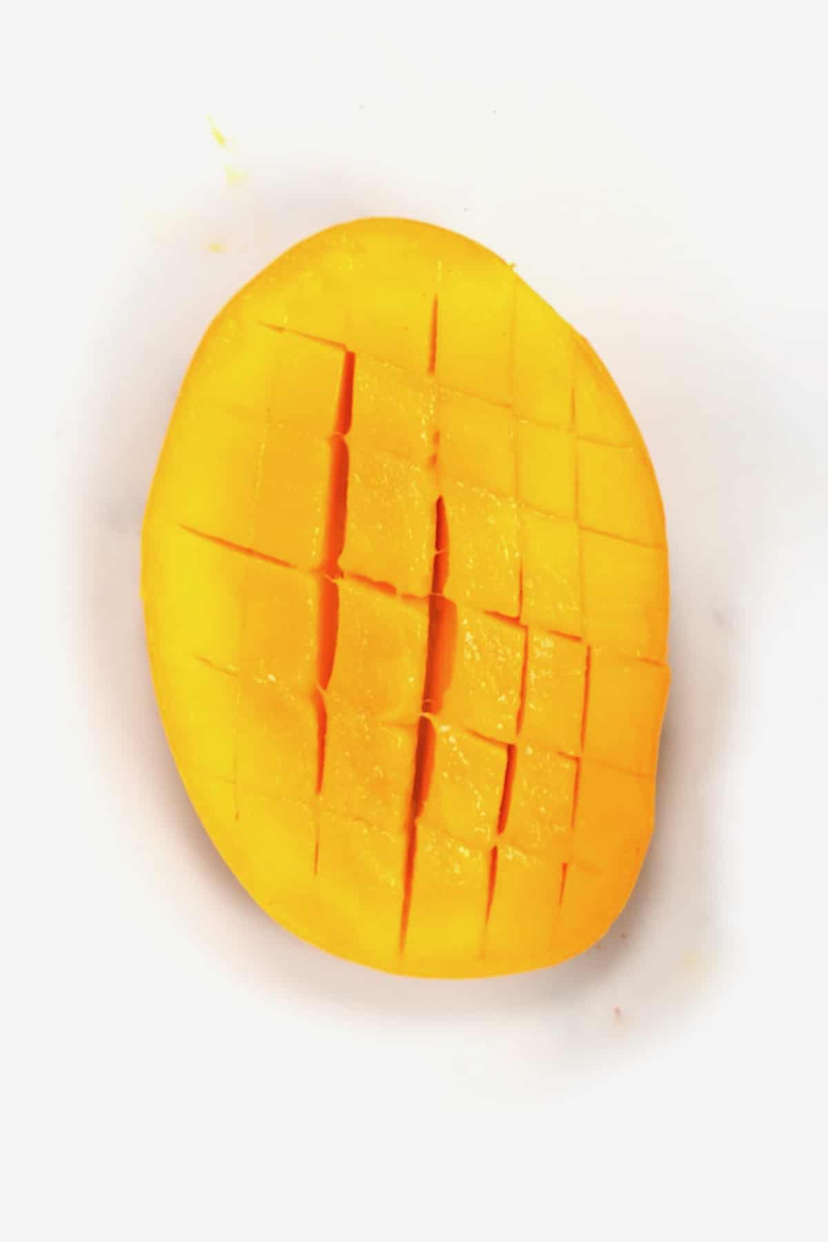 Cross cut mango