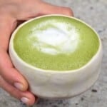 Matcha latte in a chawan bowl - 15