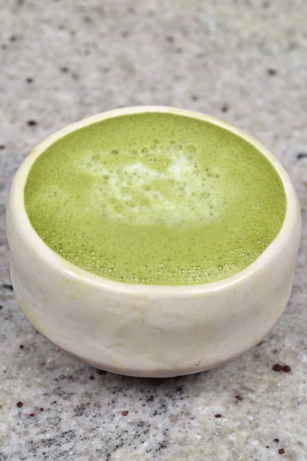 How To Make Matcha Green Tea Latte Alphafoodie