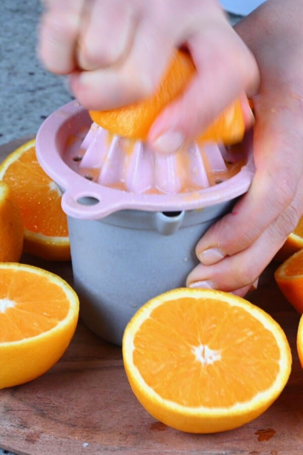 How to Make Orange Juice (3 methods) Alphafoodie