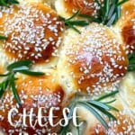Bread cheese buns with rosemary