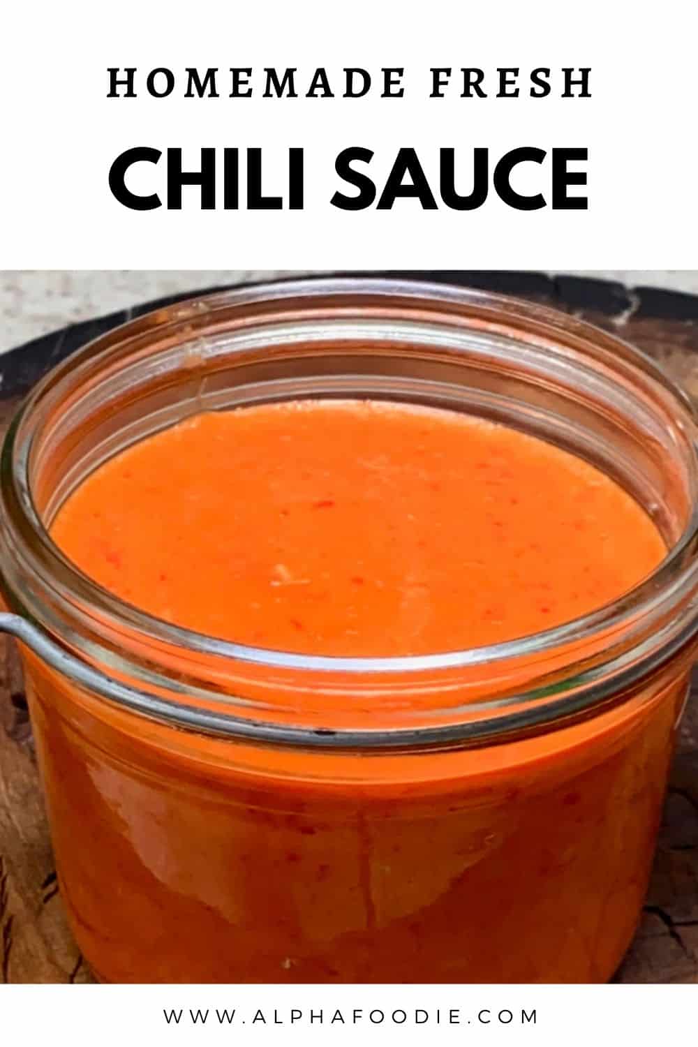 Simple Homemade Chili Sauce (Red Chilli Sauce) - Alphafoodie