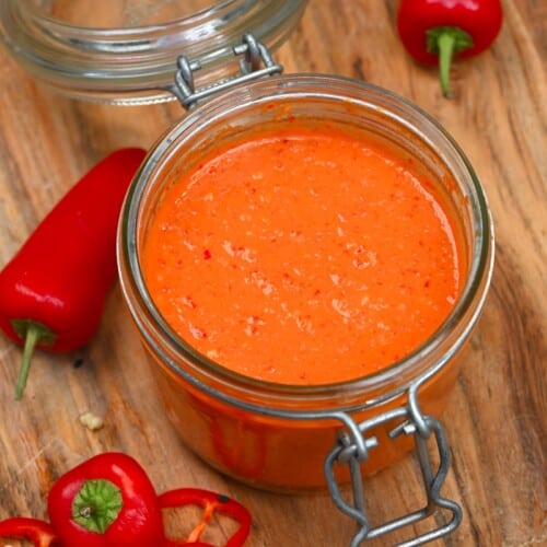 Simple Homemade Chili Sauce (Red Chilli Sauce) Alphafoodie