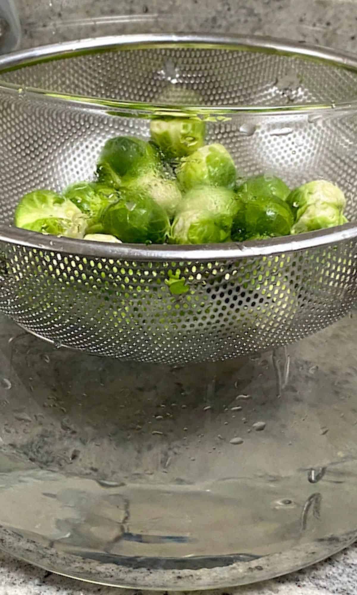 Steaming brussels sprouts