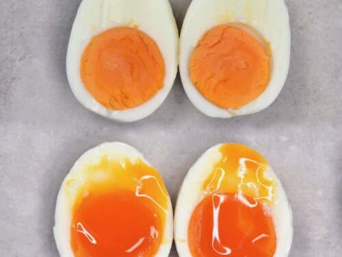 https://www.alphafoodie.com/wp-content/uploads/2020/12/Two-boiled-eggs-cut-in-half-500x375.jpeg