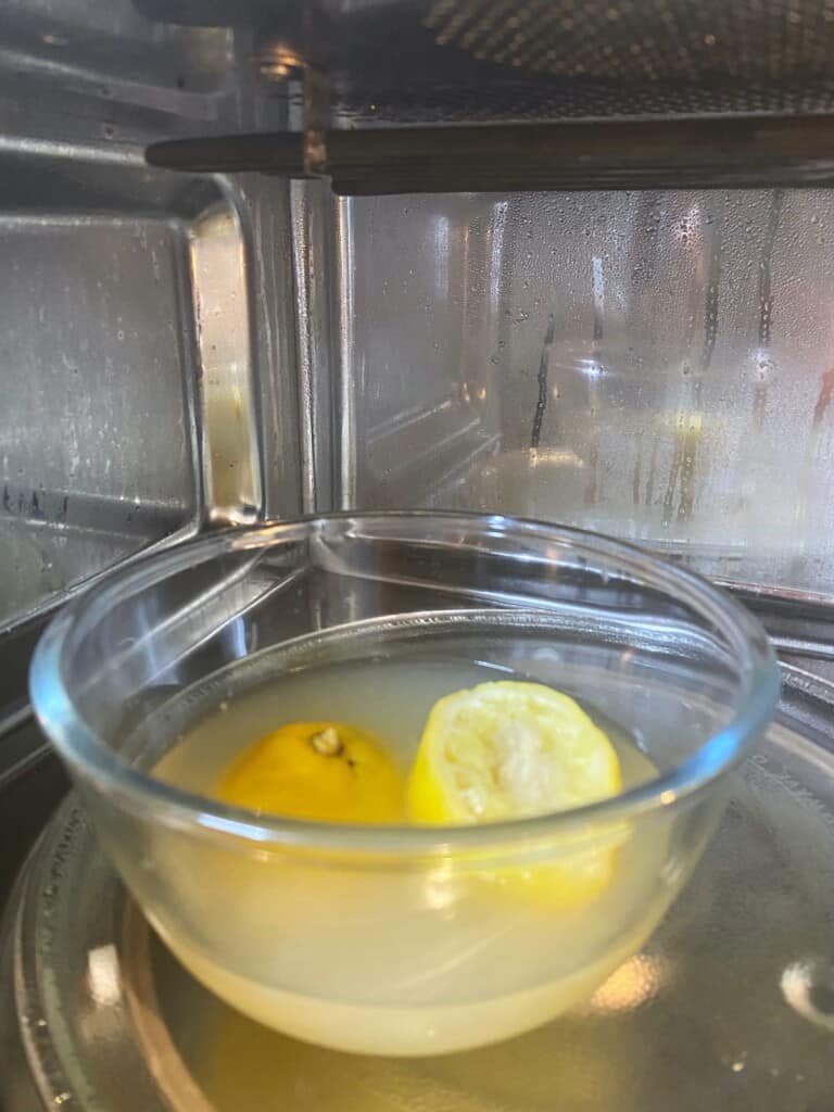 How To Clean A Microwave With Lemon (Clean Microwave Hack)