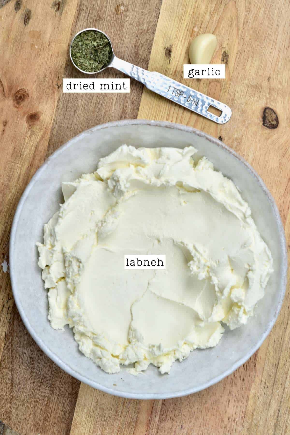 Ingredients for labneh dip
