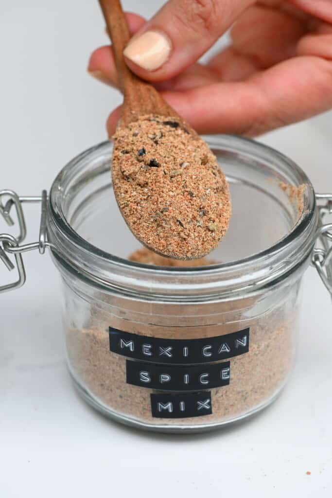 Simple Mexican Seasoning (Mexican Spice Blend) - Alphafoodie