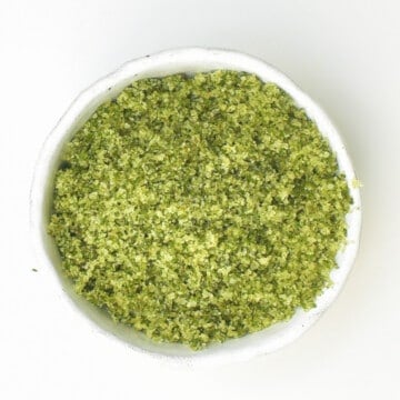 A small bowl with herb salt