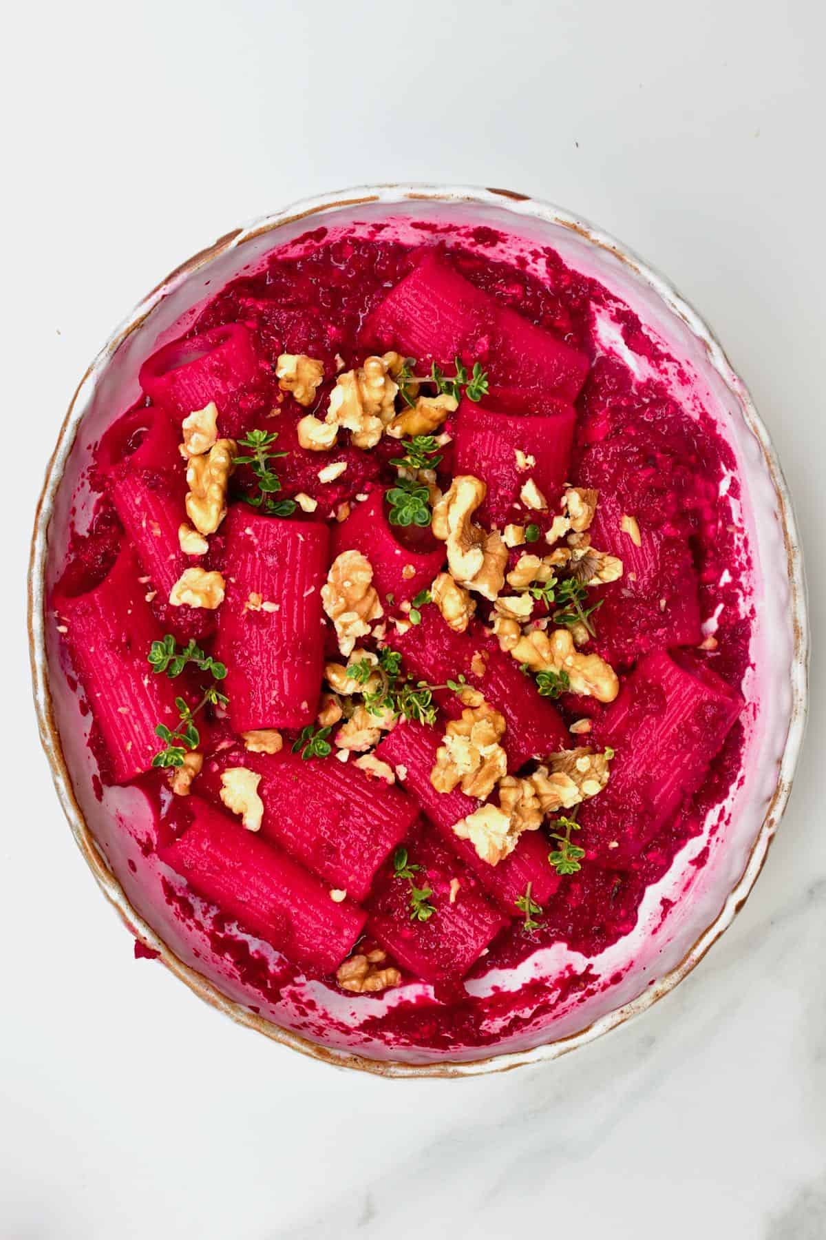 Pasta with beetroot and feta sauce