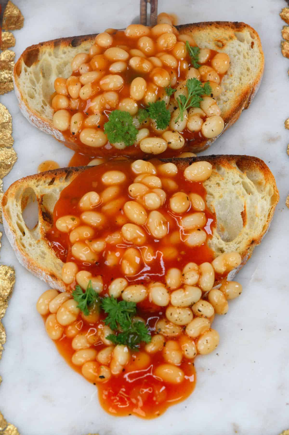 Toast with baked beans