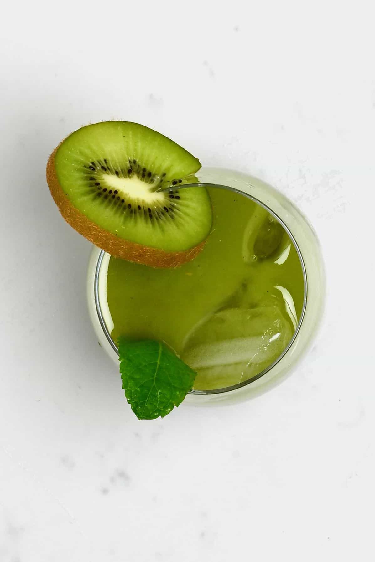 Kiwi juice in a glass