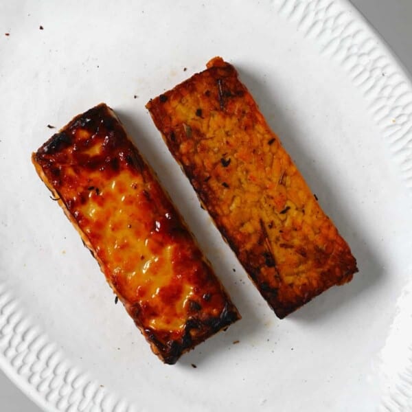 Fried tempen on a plate