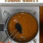 Making vegan gravy in a pot