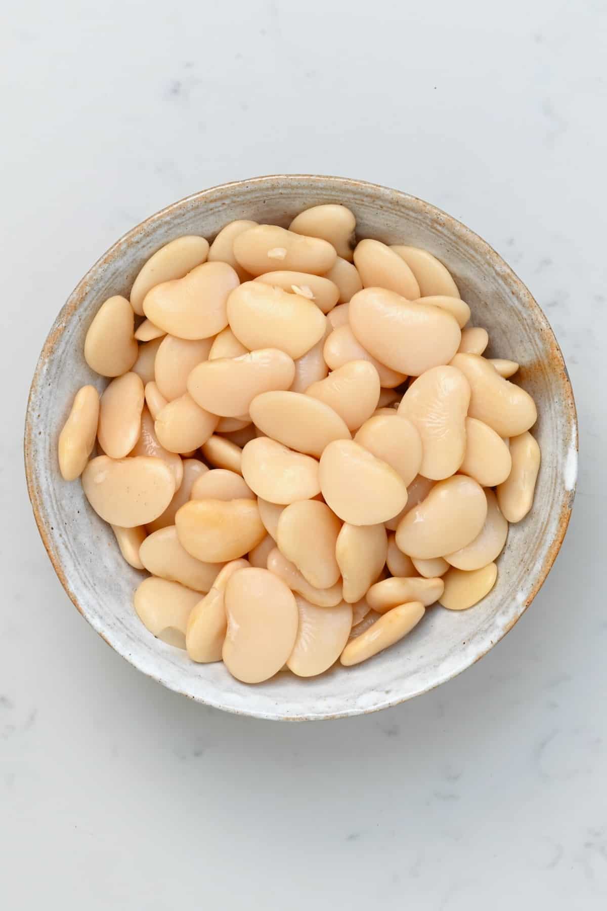 A bowl with butter beans