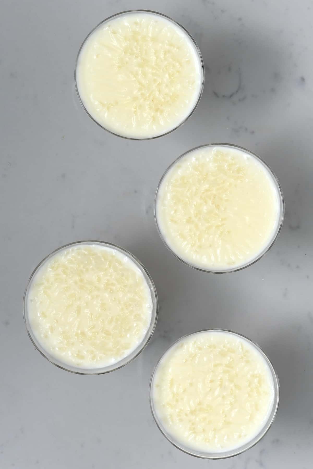 Rice pudding in four cups