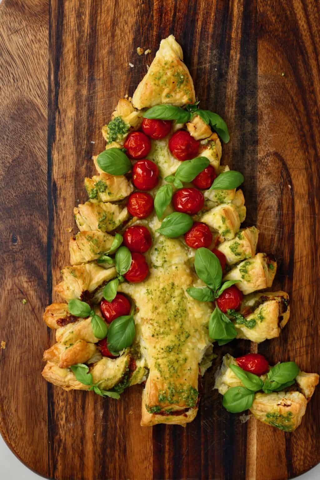 Puff Pastry Christmas Tree Appetizer (Multiple Filling Options ...
