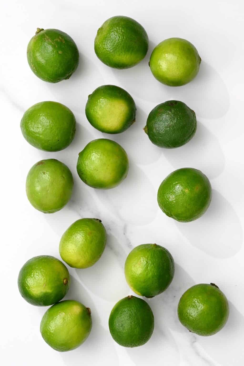 How to Juice a Lime (6 Methods With + Without Juicer + Freeze it