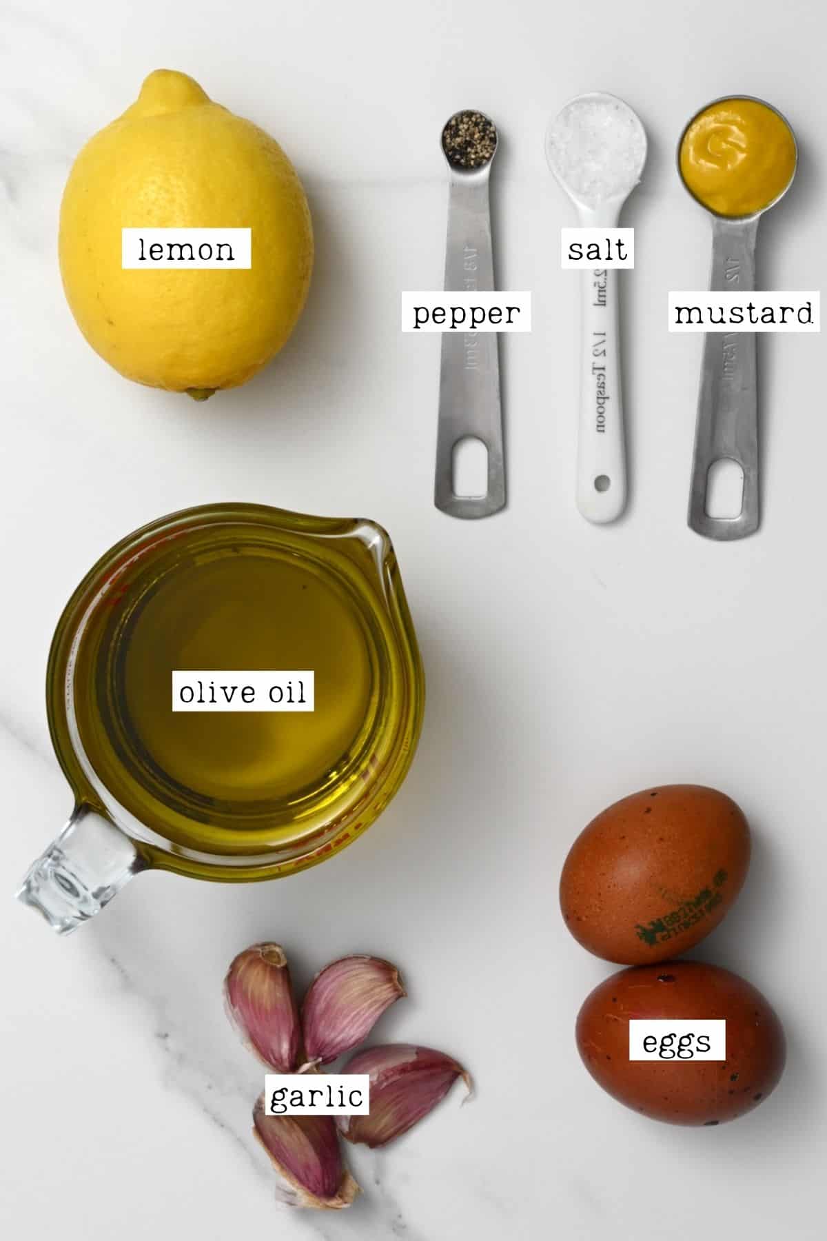 Ingredients for garlic mayo