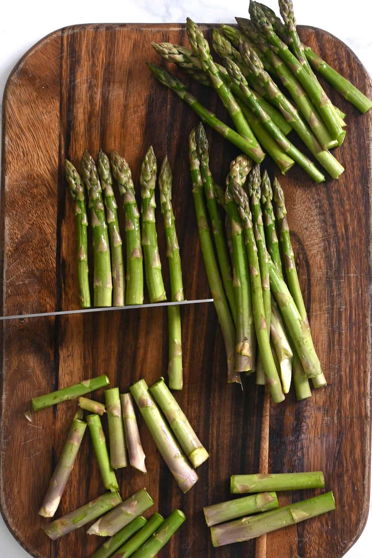 Cutting asparagus spears
