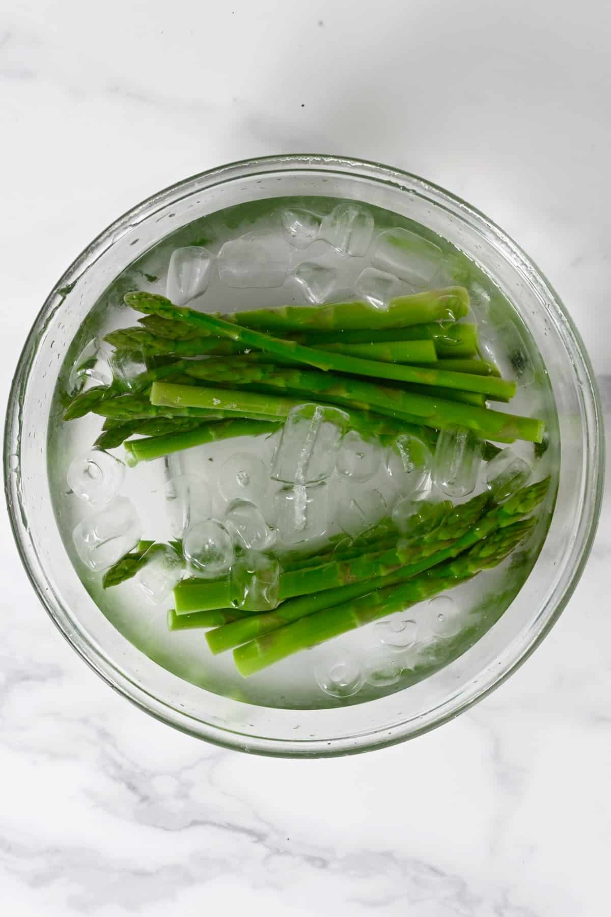 Icing asparagus after blanching