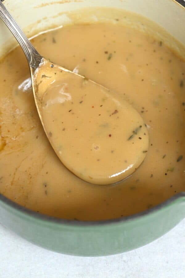 Easy Brown Gravy Recipe (With or Without Drippings) Alphafoodie