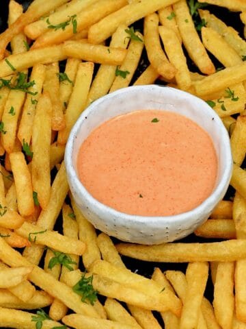 French fries with fry sauce