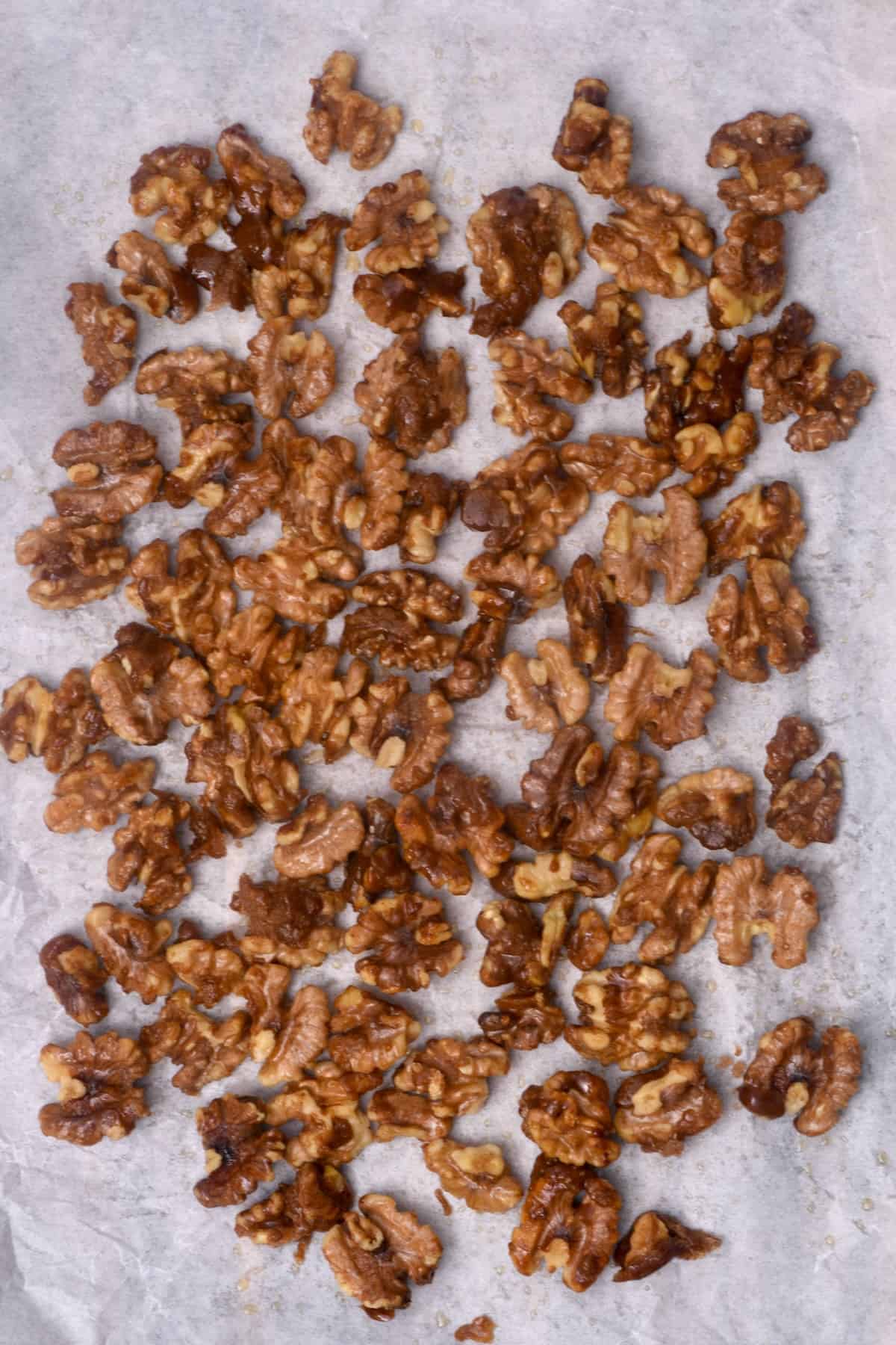 Drying walnuts on parchment paper