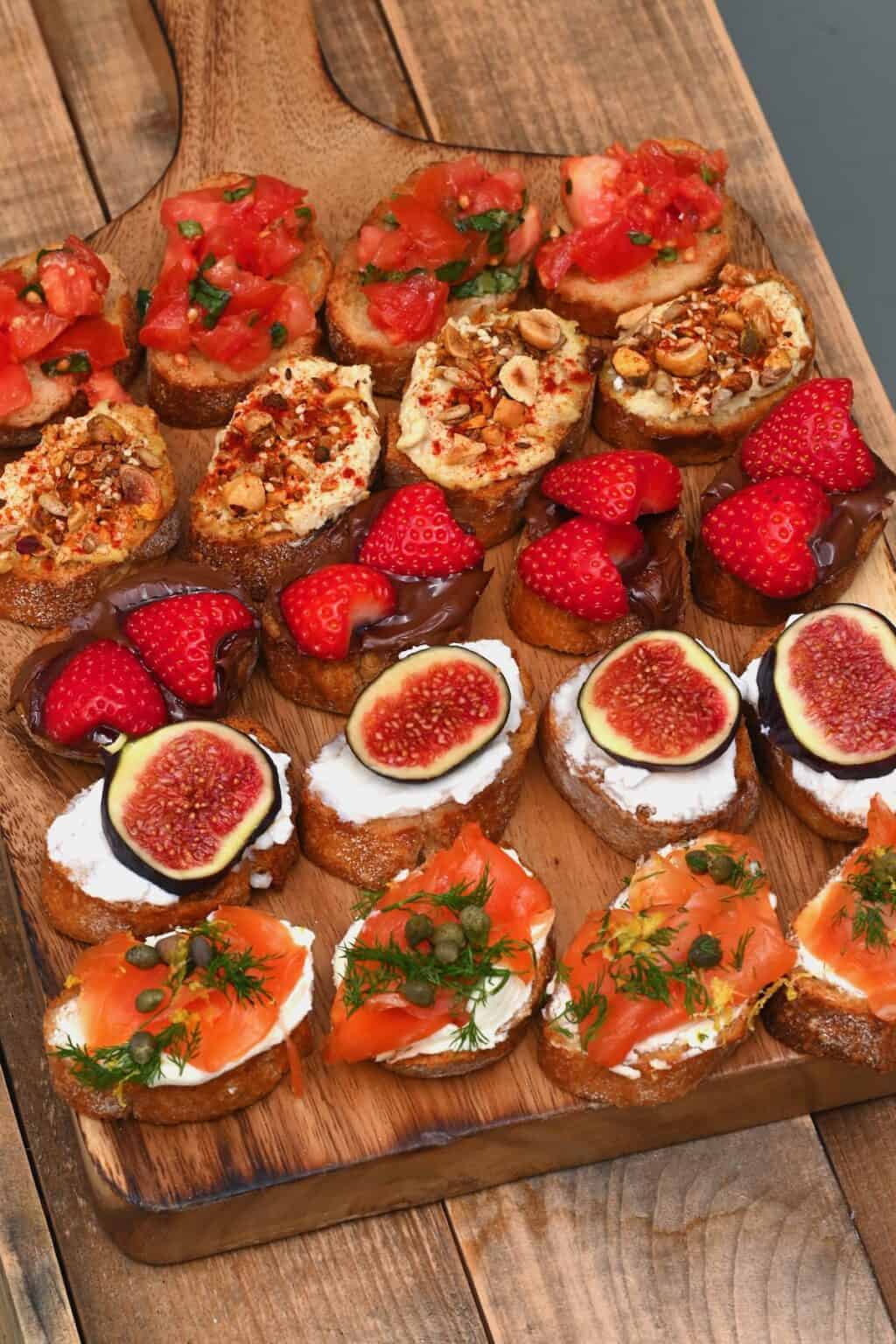 How To Make Crostini (Tips + Toppings) - Alphafoodie
