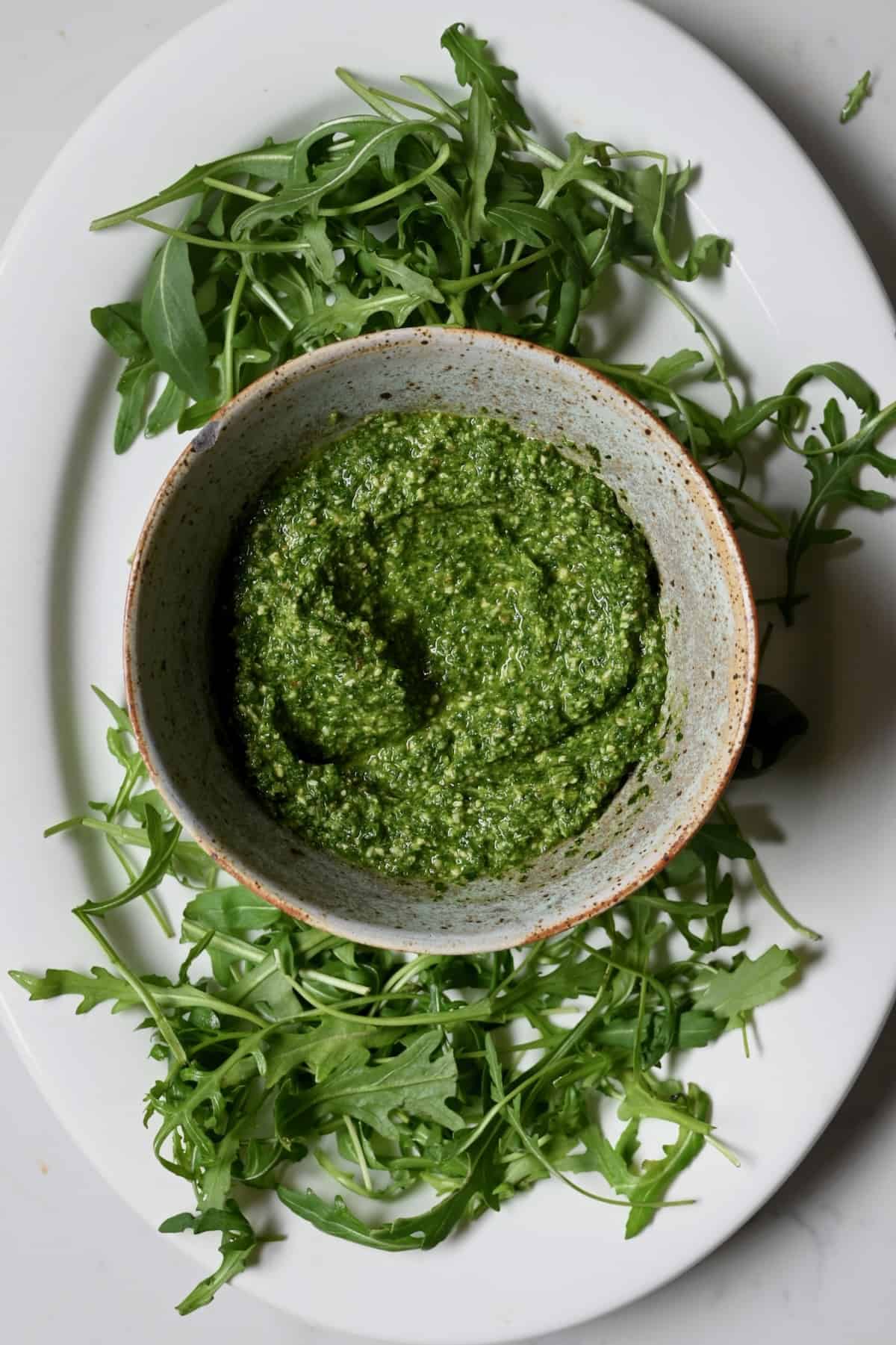 Pesto made from arugula in a bowl