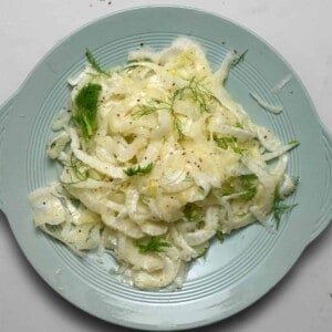 Raw fennel salad